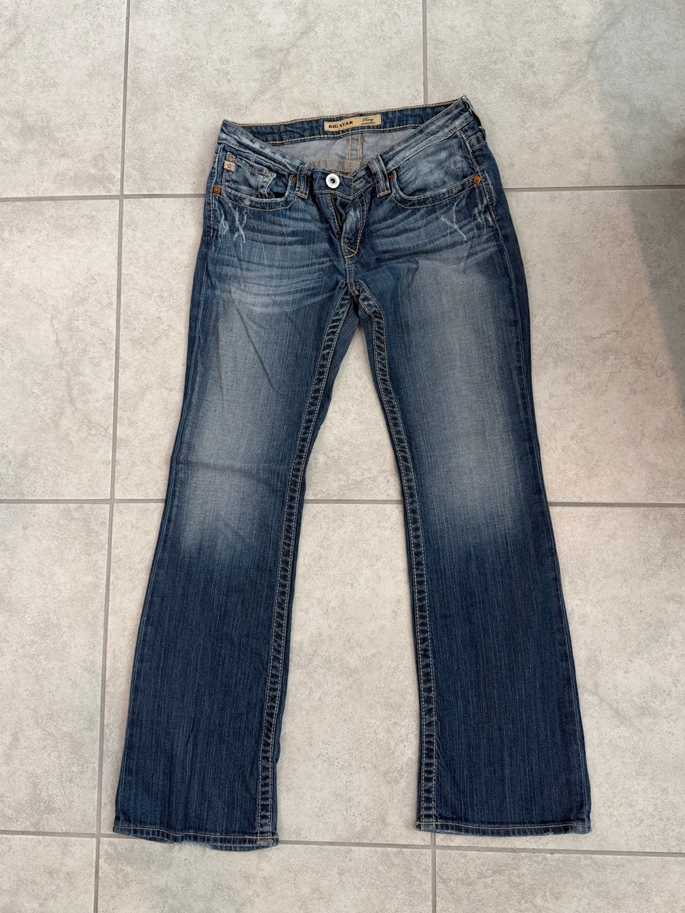 Big Star Remy Low-Rise Boot Cut Distressed Blue Jeans, Size 29R